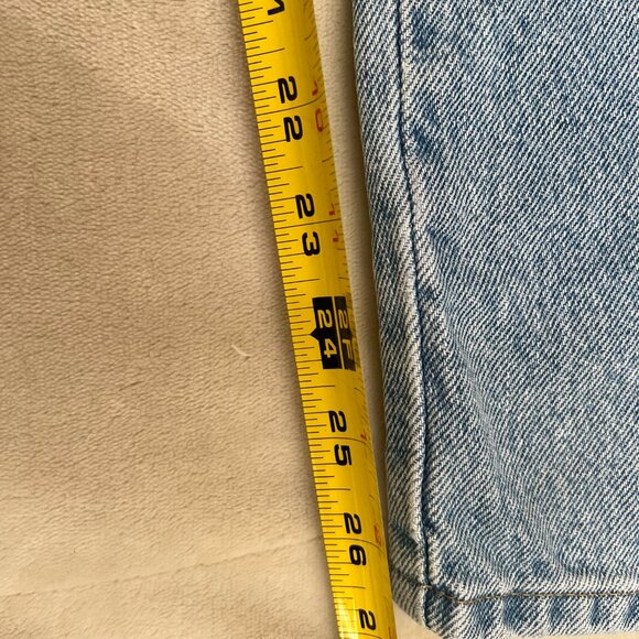 Wrangler Hero authentic jeans, light wash, visibly distressed 30x27 - Picture 6 of 8